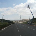 בהתקנת העירוב בשכונת הר חומה בסיוע מנוף גבהים שברשות ה'מרכז'